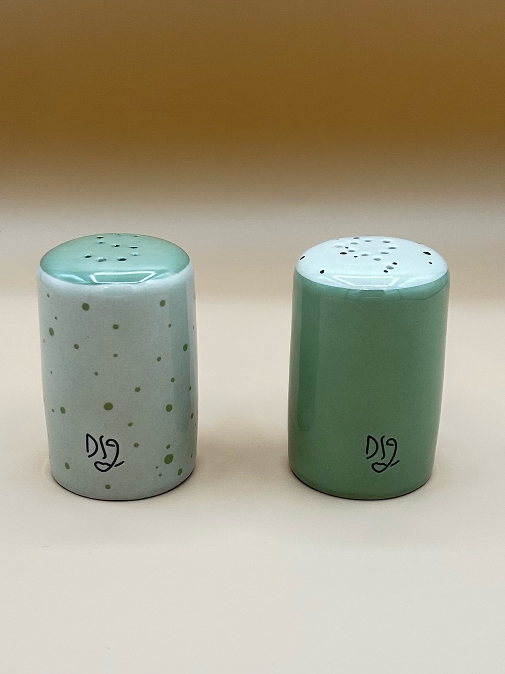 Darling Spring Salt and Pepper Shaker Set
